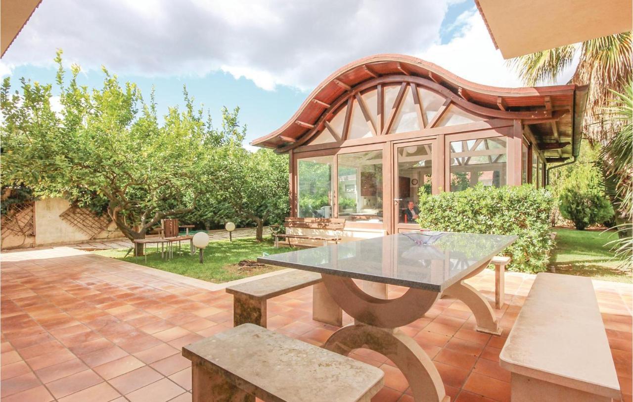 קומיסו Green House מראה חיצוני תמונה